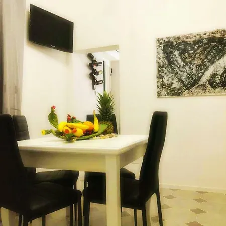 Holiday home Le Del Grillo *