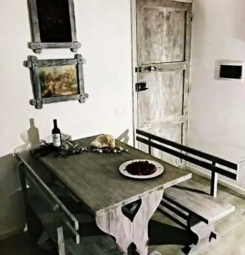 Holiday home Le Del Grillo